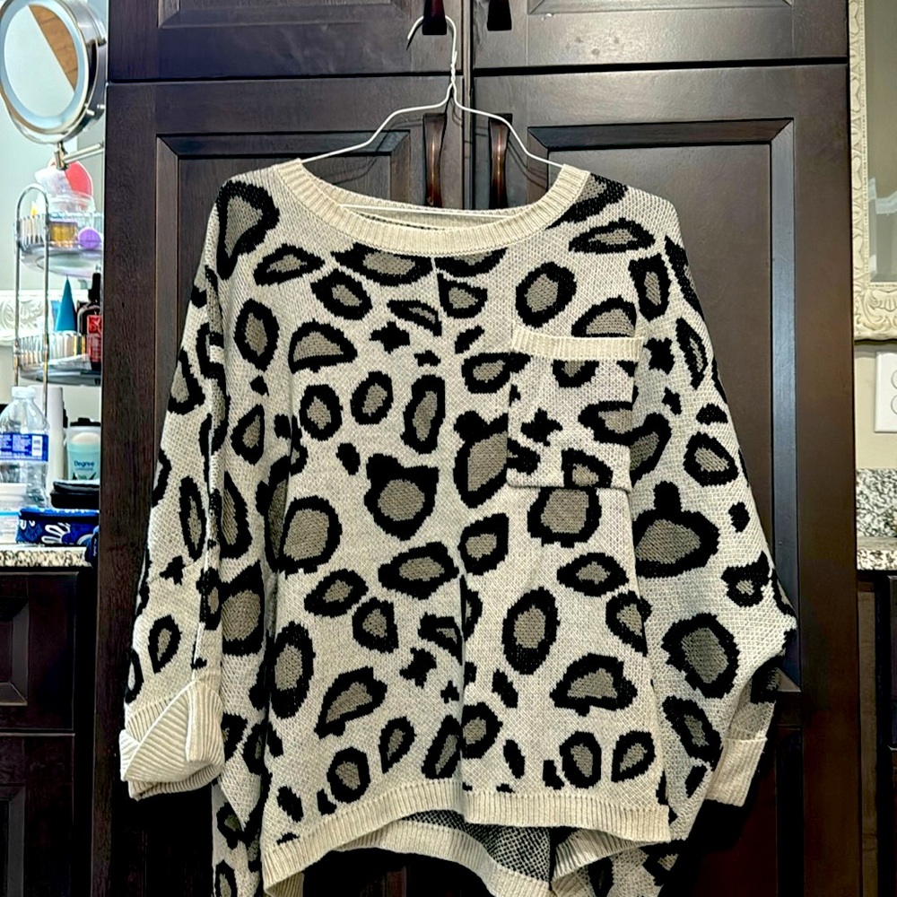 She & Sky sweater